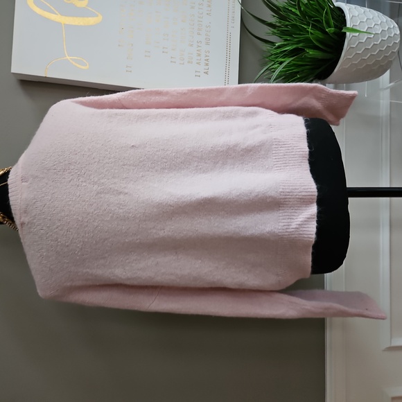 Forever 21 sweater - Picture 3 of 7